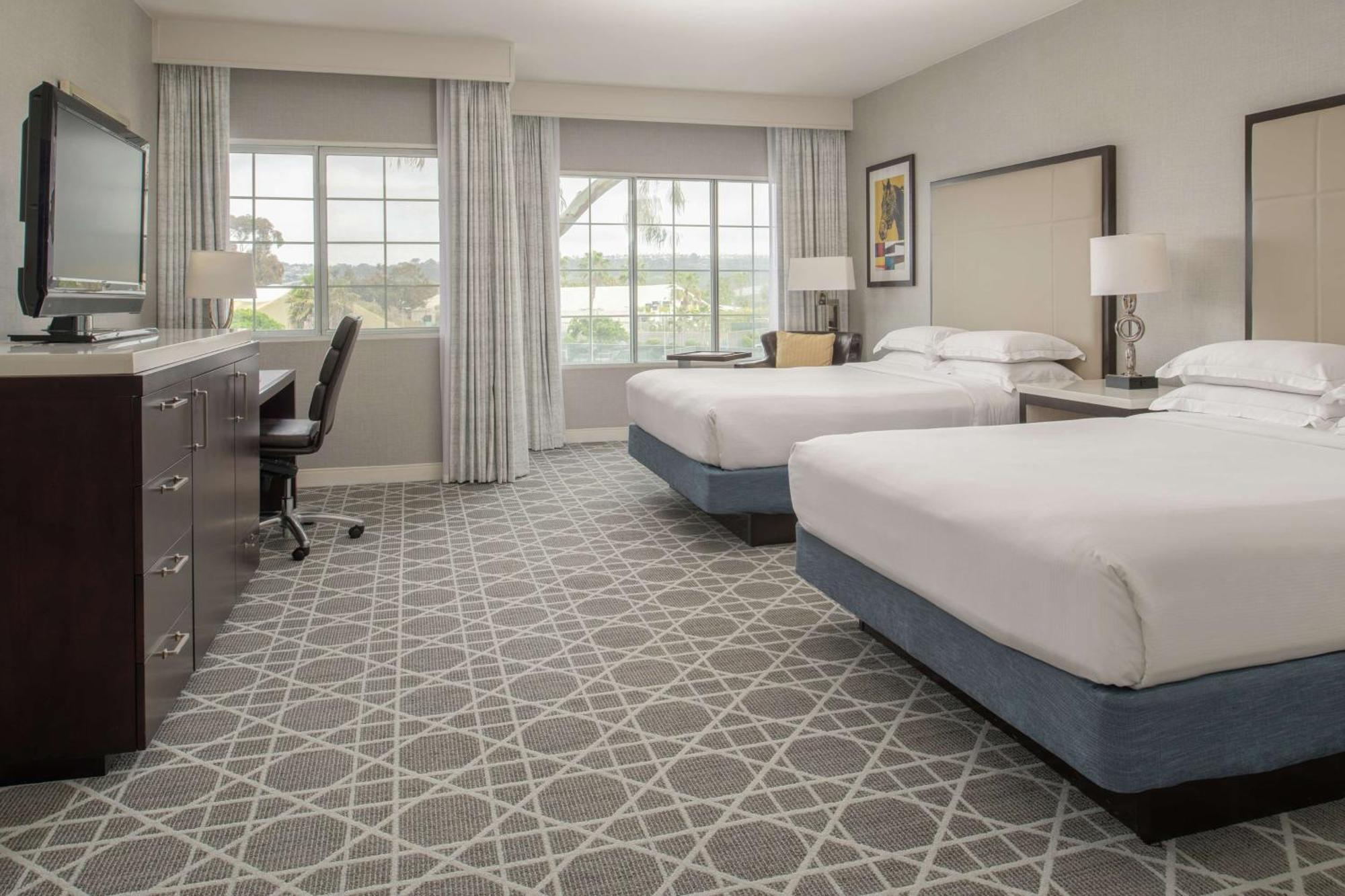 Hilton San Diego/Del Mar Екстер'єр фото